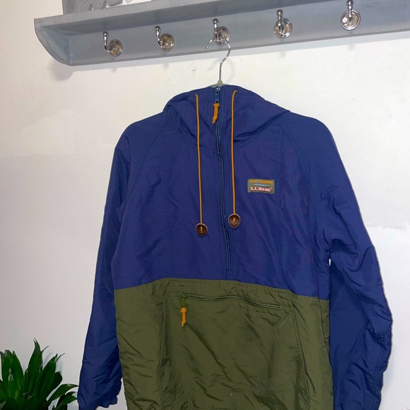 L.L. Bean Jackets & Blazers - L.L Bean Women’s Down Jacket Size Small